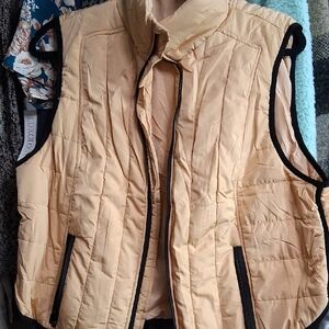 Luxology Women's Beige Quilted Vest with Black Trim